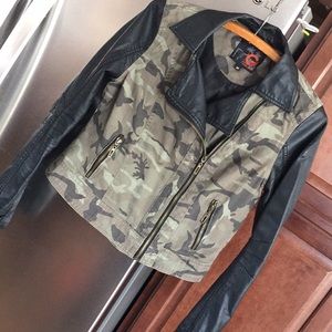 G by Guess jacket 🧥